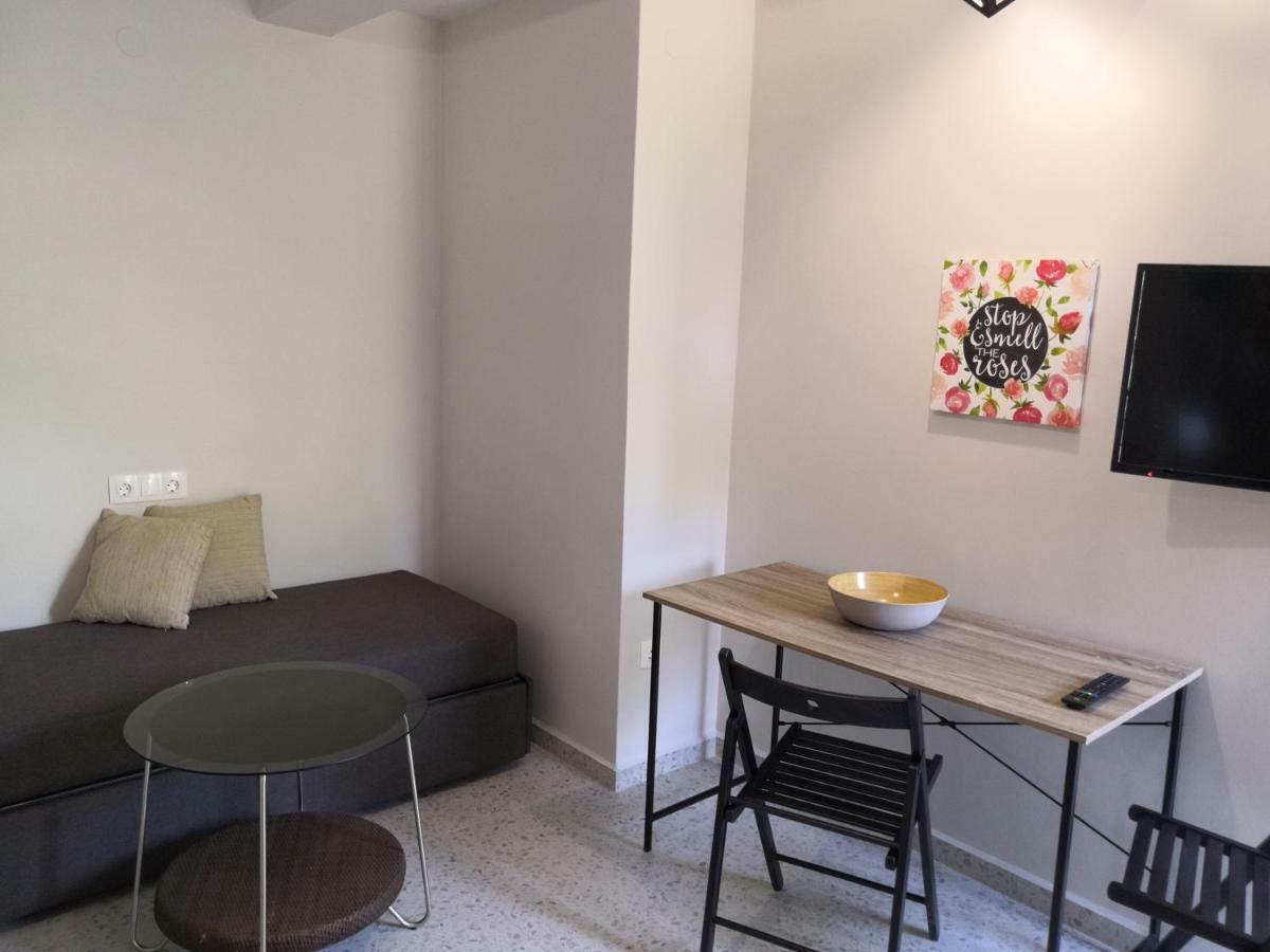 Bikini Apartments Kariótai Extérieur photo